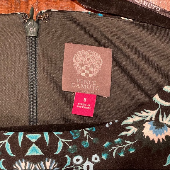 Vince Camuto Knee-Length Bell-Sleeve Dress Size 8 - Picture 3 of 7